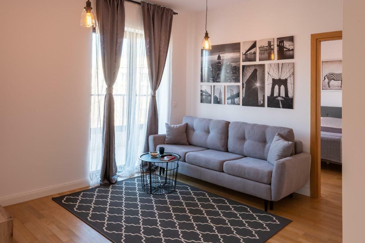 Central Apartment ブカレスト エクステリア 写真